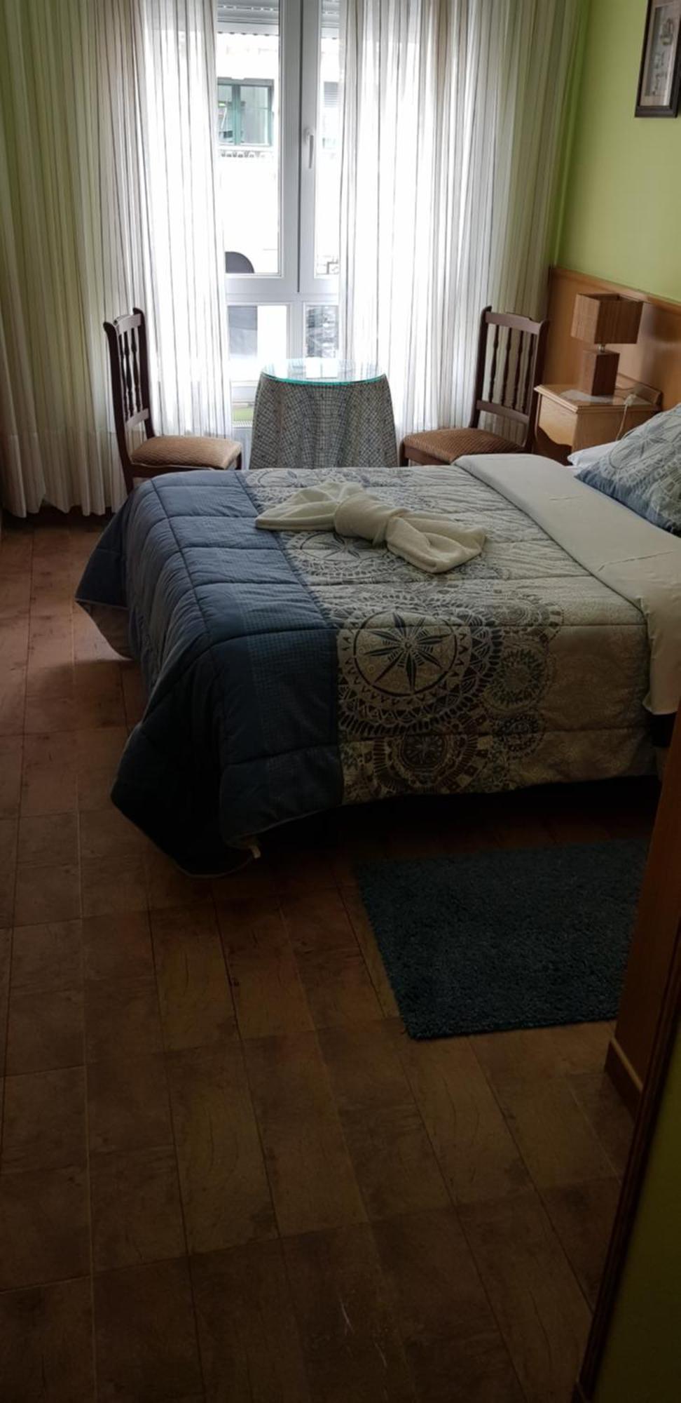 Hostal Ponte Dos Santos Ribadeo Esterno foto